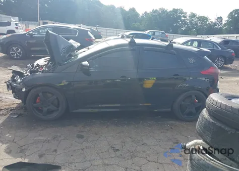 2017 Ford Focus St z USA, uszkodzony, nr VIN 1FADP3L90HL309654